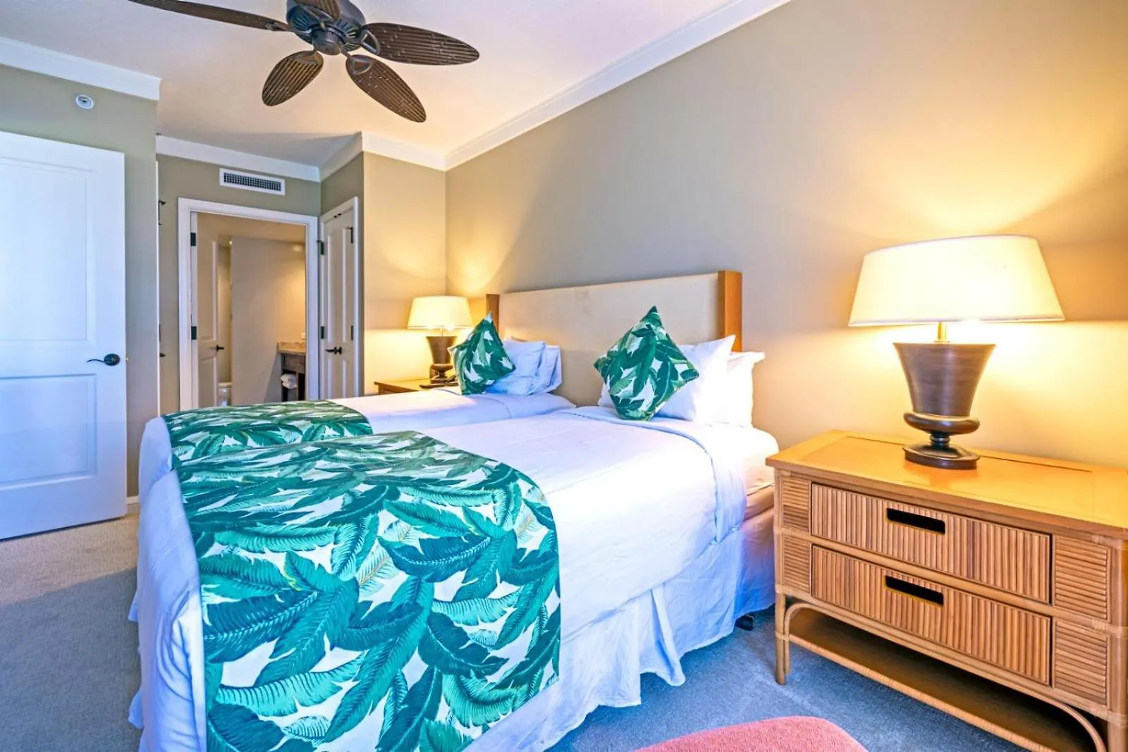 Kbm Resorts Free Car Honua Kai Hokulani Ocean View 2Bedroom Condo Hkh-348 Stunning Ocean Views Kaanapali United States